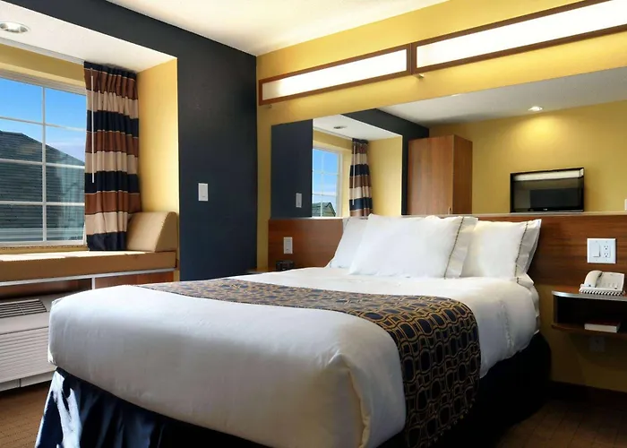 Microtel Inn & Suites By Wyndham Columbus Near Fort Moore